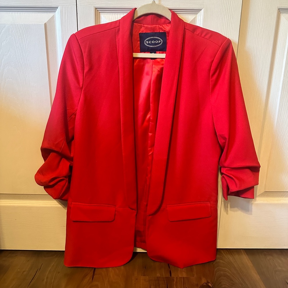 Scoop NYC scrunch sleeve blazer